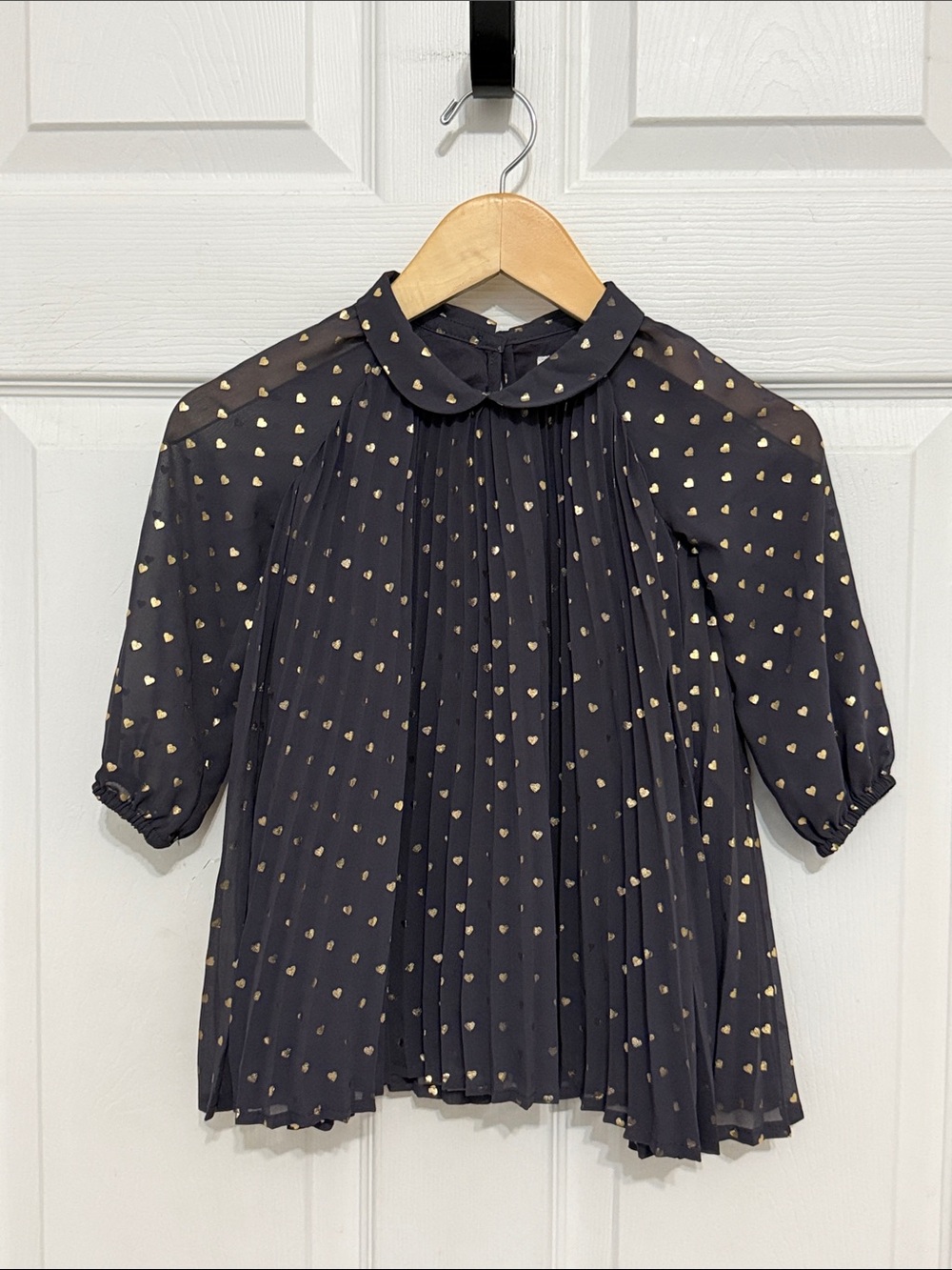 Baby Gap dark grey long sleeve collared shirt with gold pattern